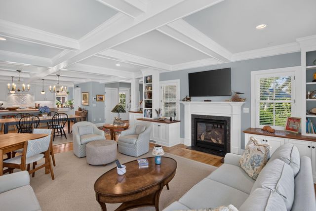 15 Shattuck Place UNIT 15, Chatham, MA 02633