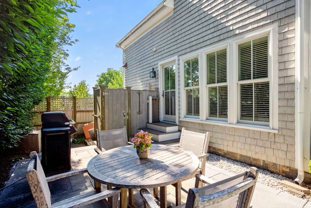 15 Shattuck Place UNIT 15, Chatham, MA 02633