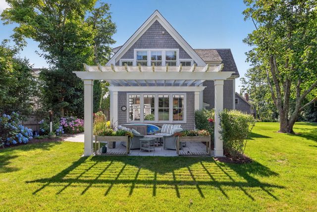 15 Shattuck Place UNIT 15, Chatham, MA 02633