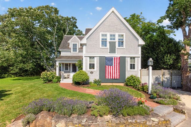 15 Shattuck Place UNIT 15, Chatham, MA 02633