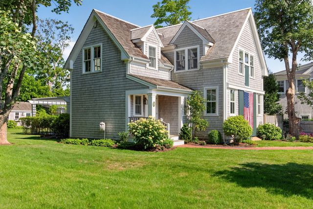 15 Shattuck Place UNIT 15, Chatham, MA 02633