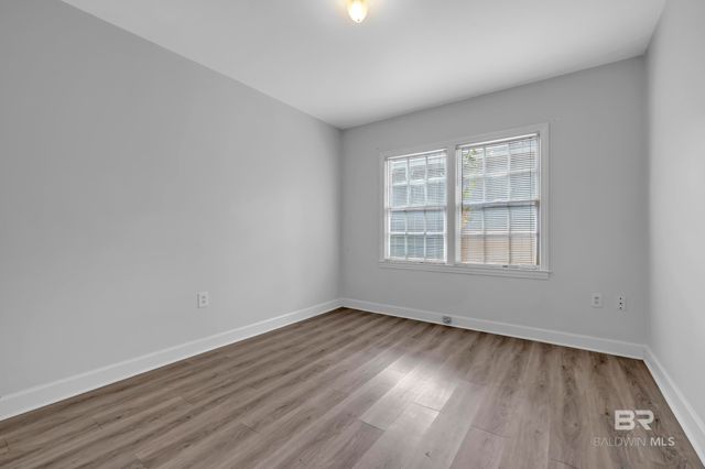 32 Sherwood Drive, Mobile, AL 36606