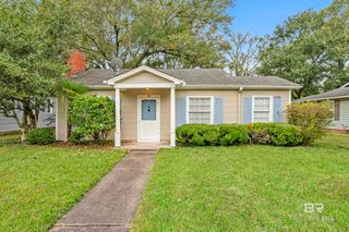 32 Sherwood Drive, Mobile, AL 36606