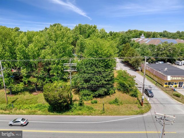 3424 & 3422 PIKE RIDGE RD, Edgewater, MD 21037