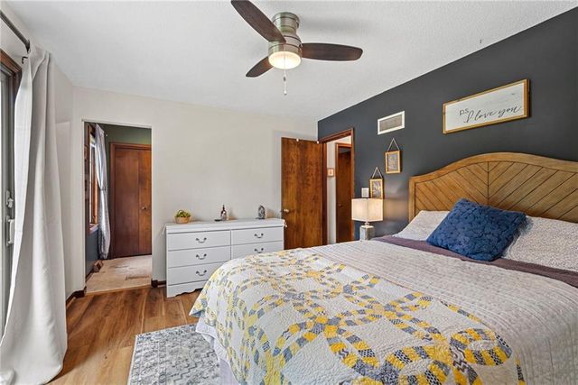 8921 Boten Road, Lee's Summit, MO 64064
