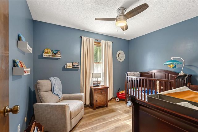 8921 Boten Road, Lee's Summit, MO 64064