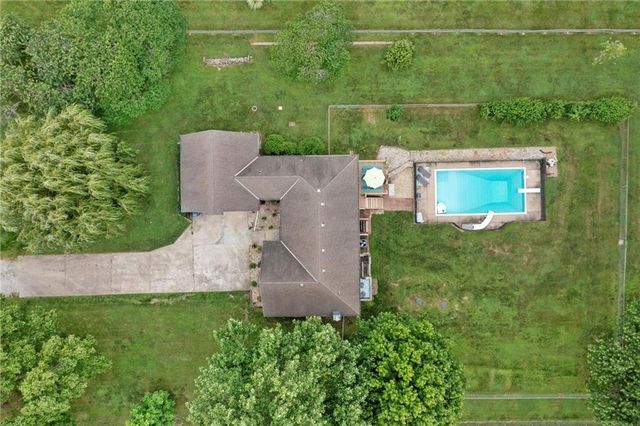 8921 Boten Road, Lee's Summit, MO 64064