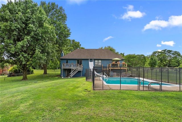 8921 Boten Road, Lee's Summit, MO 64064