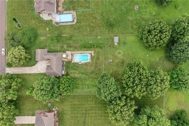 8921 Boten Road, Lee's Summit, MO 64064