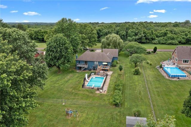 8921 Boten Road, Lee's Summit, MO 64064