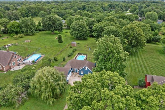 8921 Boten Road, Lee's Summit, MO 64064