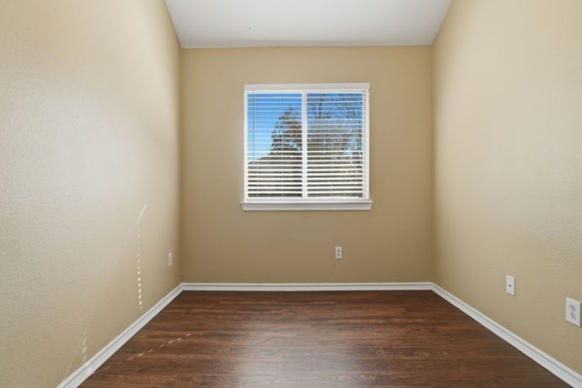 1204 Chelsea Court, Mesquite, TX 75149