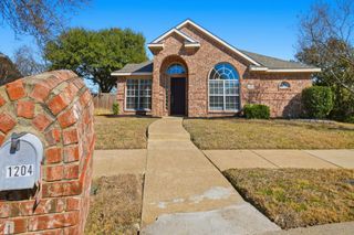 1204 Chelsea Court, Mesquite, TX 75149