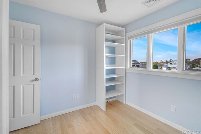 15 Marlin Road, East Quogue, NY 11942