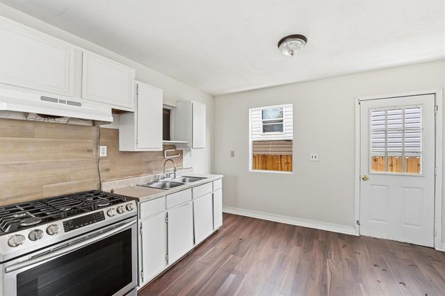 3531 Cedar Hill Lane 2, Houston, TX 77093