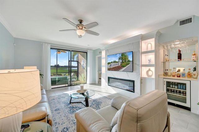 5664 PALMER CIRCLE 105, Bradenton, FL 34211