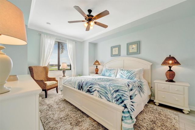 5664 PALMER CIRCLE 105, Bradenton, FL 34211