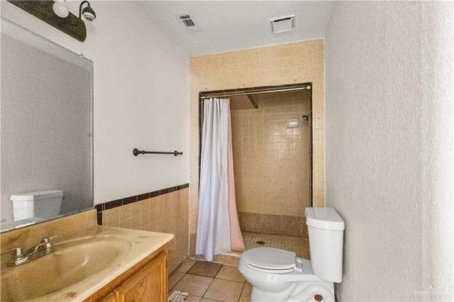 1115 W 5th Street, Weslaco, TX 78596