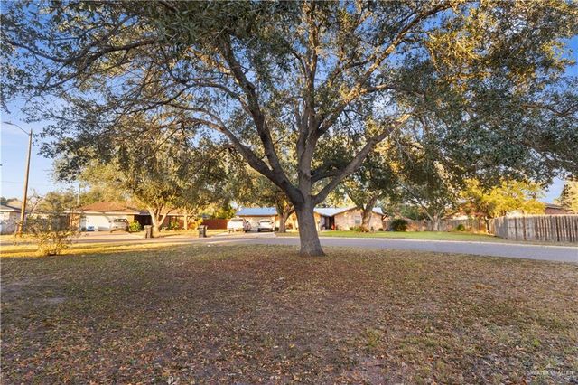 1115 W 5th Street, Weslaco, TX 78596