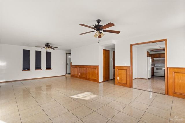 1115 W 5th Street, Weslaco, TX 78596