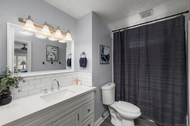 3037 Camarillo Ave., Oceanside, CA 92056