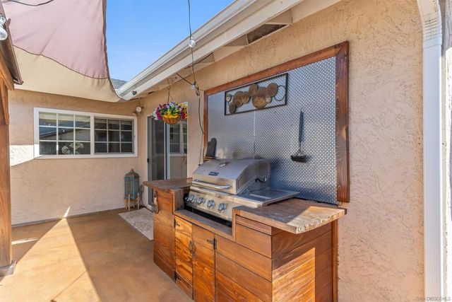 3037 Camarillo Ave., Oceanside, CA 92056