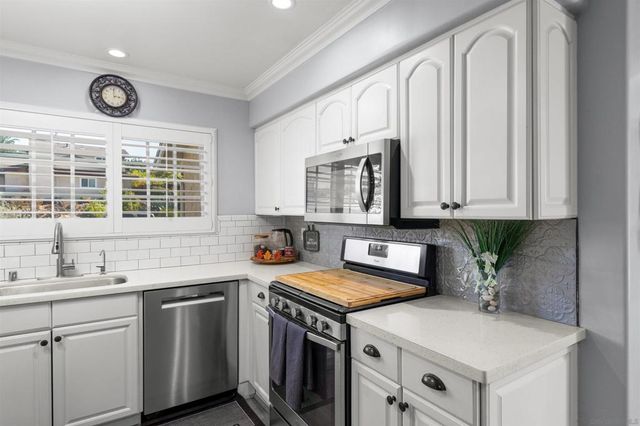 3037 Camarillo Ave., Oceanside, CA 92056
