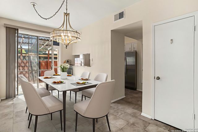 3678 Hidden Dr Apt 2702, San Antonio, TX 78217