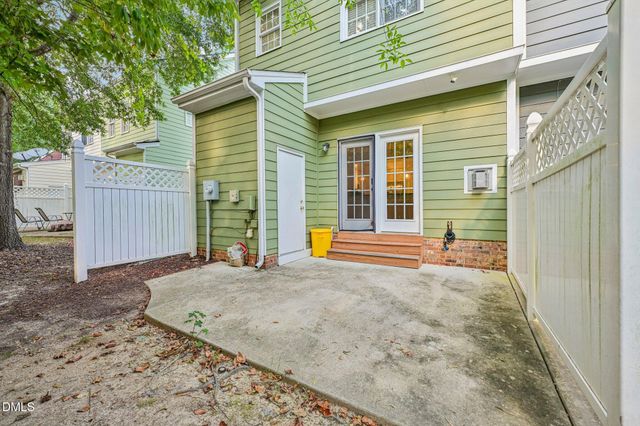 128 Old Grove Lane, Apex, NC 27502