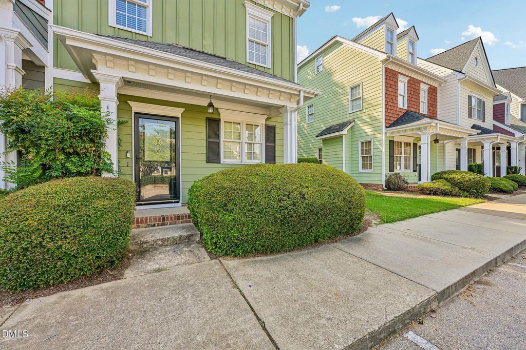 128 Old Grove Lane, Apex, NC 27502