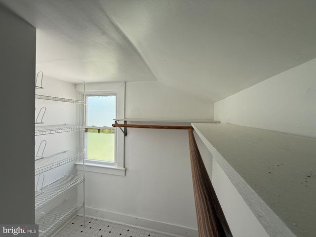 2838 MYRTLE AVE NE, Washington, DC 20018