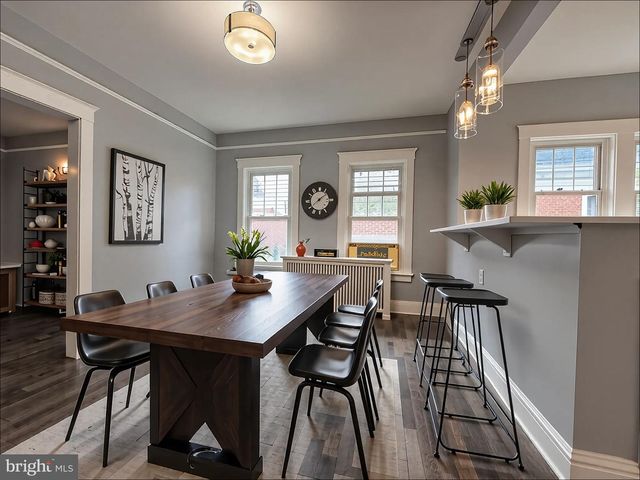 2838 MYRTLE AVE NE, Washington, DC 20018