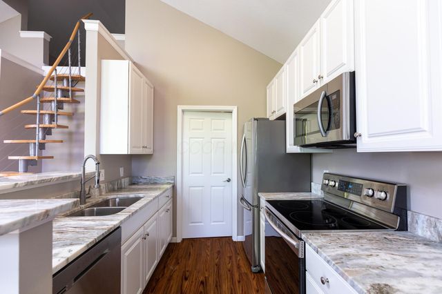 1567-1569 Glenn Avenue, Columbus, OH 43212