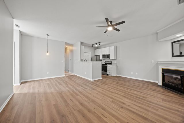 1567-1569 Glenn Avenue, Columbus, OH 43212