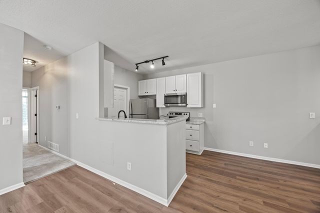 1567-1569 Glenn Avenue, Columbus, OH 43212