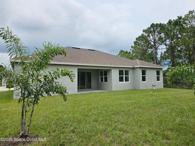 134 Ferguson Street SW, Palm Bay, FL 32908