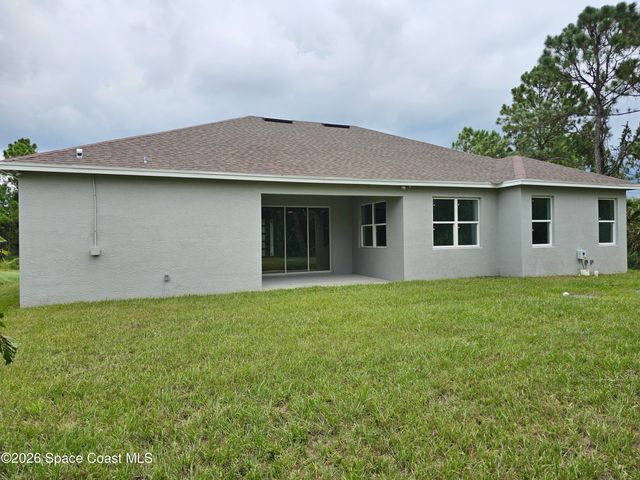134 Ferguson Street SW, Palm Bay, FL 32908