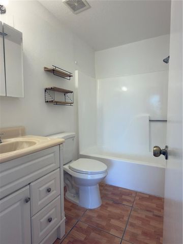 3136 ENCLAVE CT, Kissimmee, FL 34746