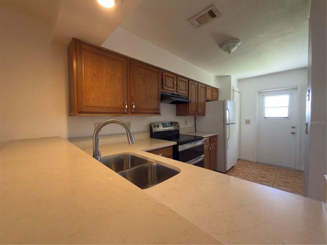 3136 ENCLAVE CT, Kissimmee, FL 34746