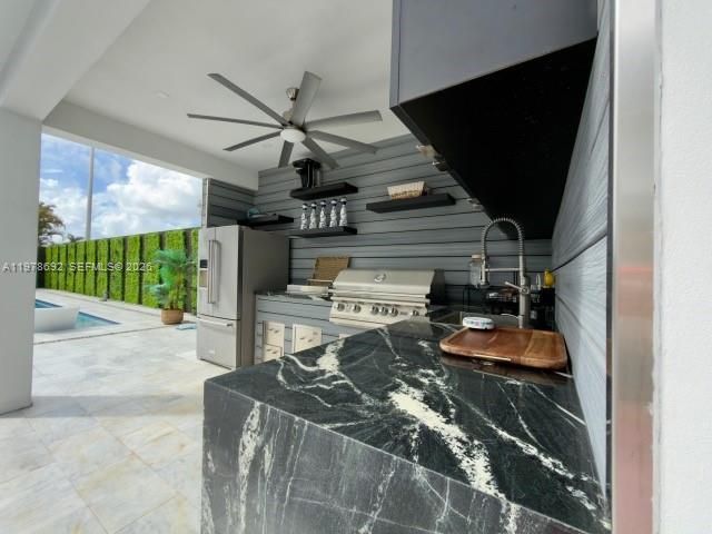 9351 SW 88th Ter, Miami, FL 33176