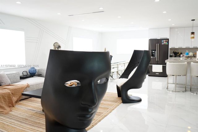 9351 SW 88th Ter, Miami, FL 33176