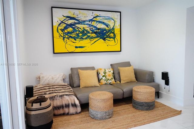 9351 SW 88th Ter, Miami, FL 33176