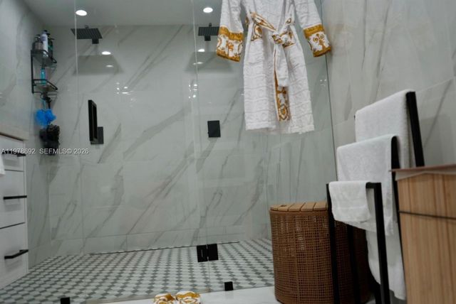 9351 SW 88th Ter, Miami, FL 33176