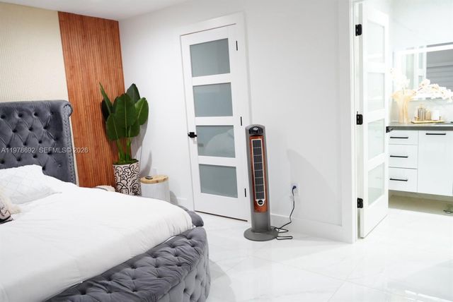 9351 SW 88th Ter, Miami, FL 33176