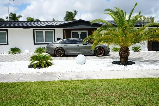 9351 SW 88th Ter, Miami, FL 33176