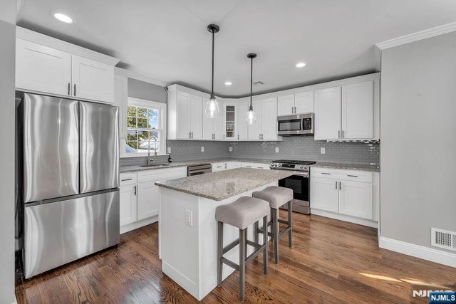 72 Valley Way, West Orange, NJ 07052