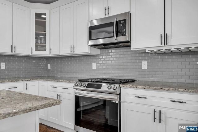 72 Valley Way, West Orange, NJ 07052