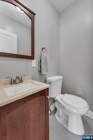 72 Valley Way, West Orange, NJ 07052