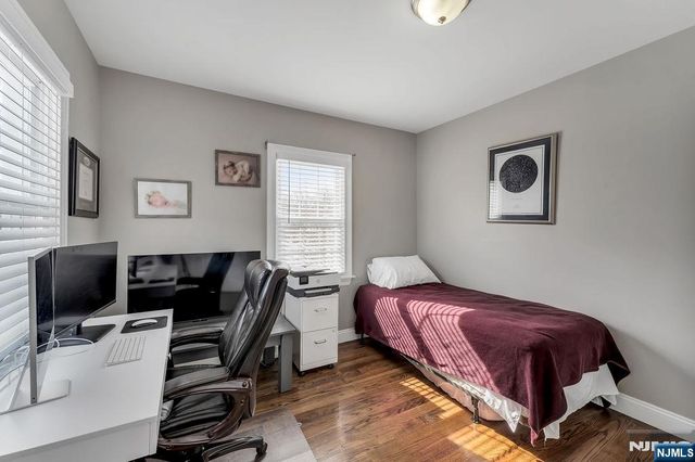 72 Valley Way, West Orange, NJ 07052