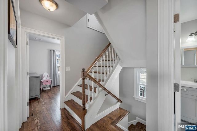 72 Valley Way, West Orange, NJ 07052